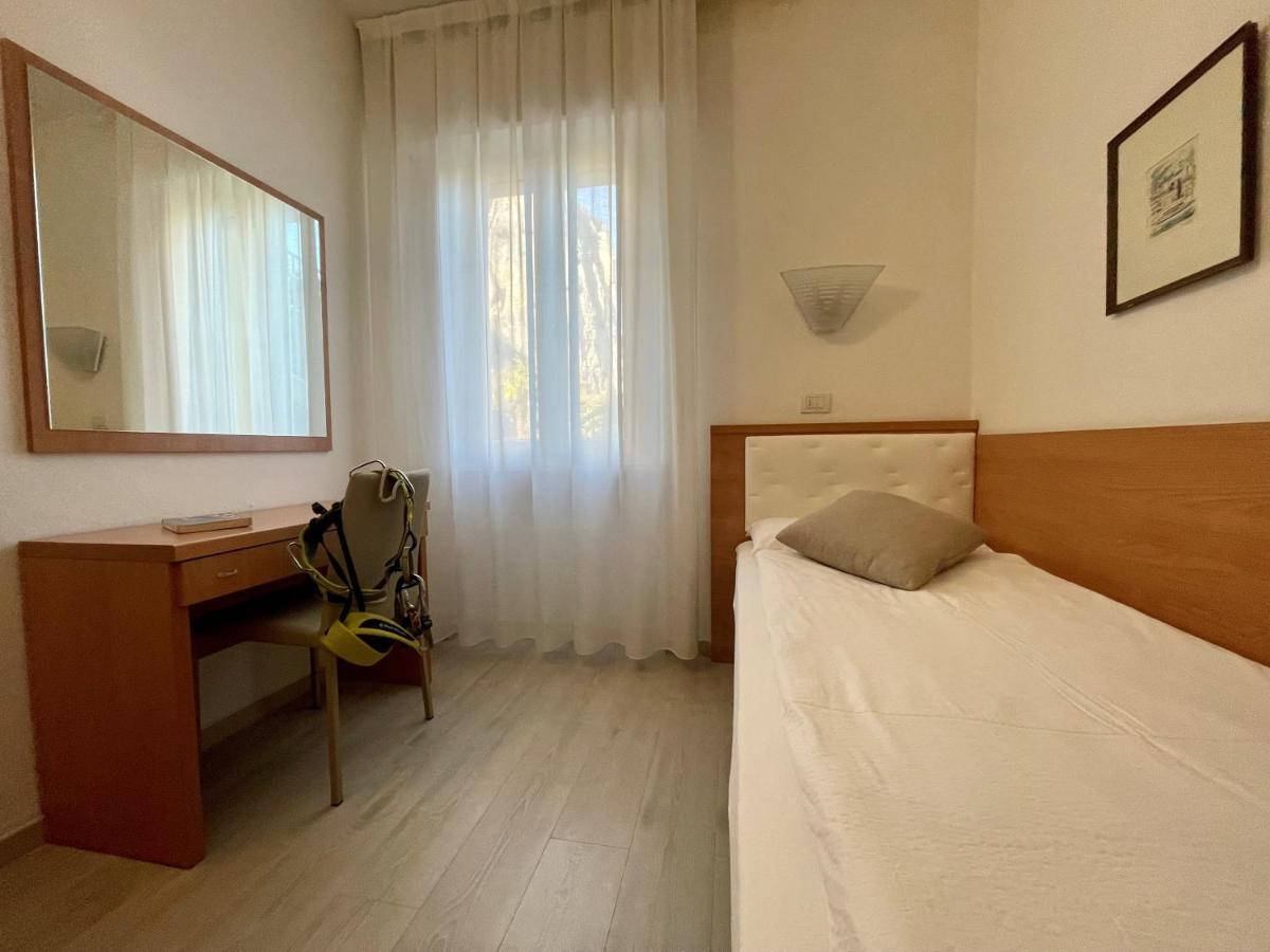 Hotel Garden Arco (Adults Only) Экстерьер фото