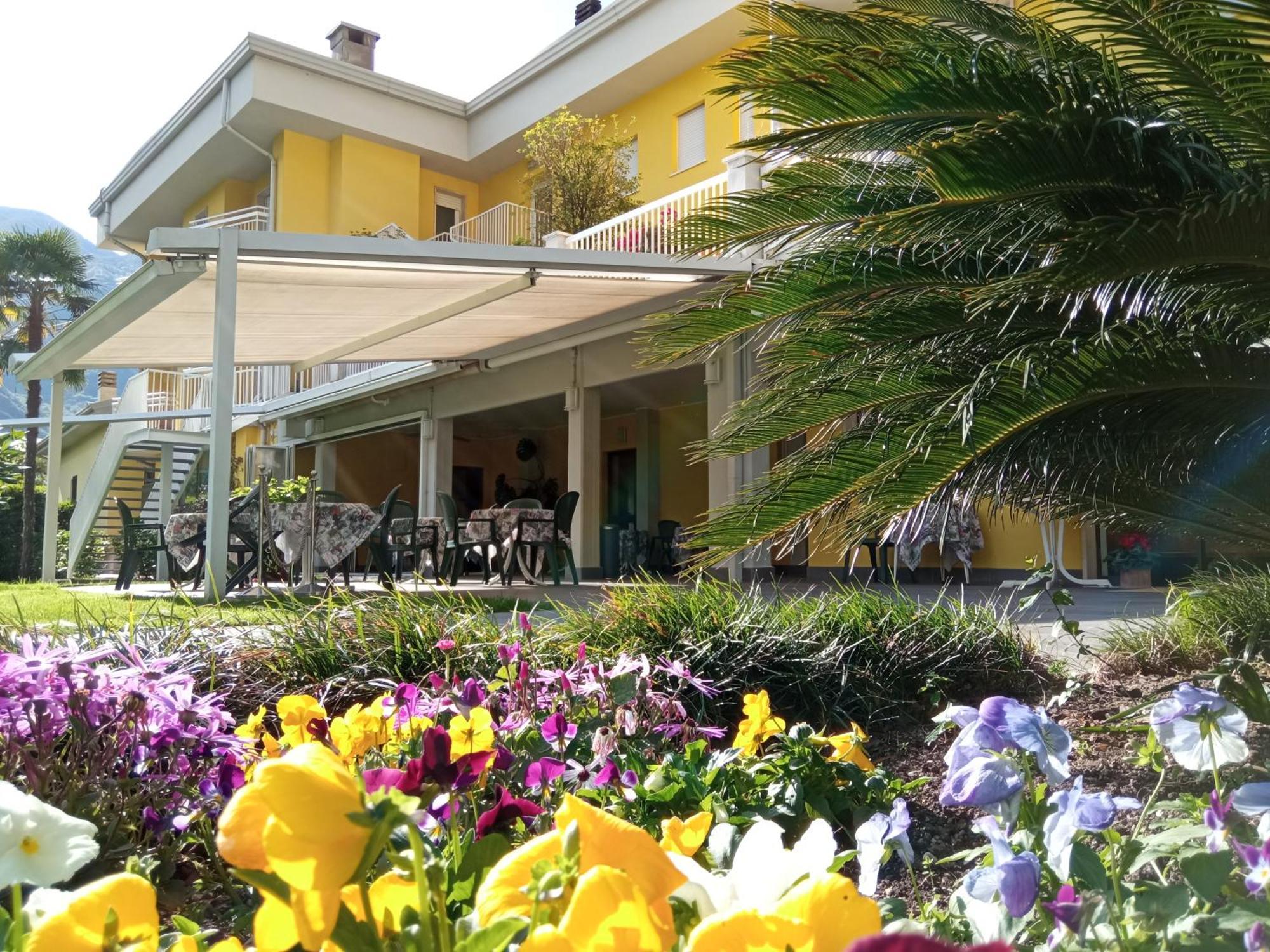 Hotel Garden Arco (Adults Only) Экстерьер фото